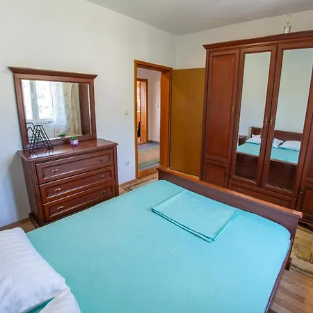 Дом отдыха Villa Atlanta Multi - Family Благай