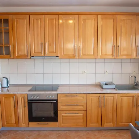 Villa Atlanta Multi - Family Благай