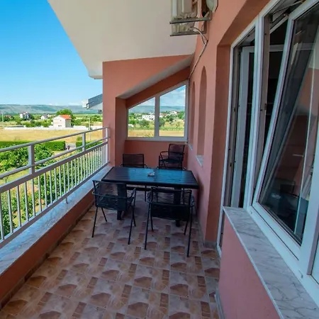 Villa Atlanta Multi - Family Дом отдыха *